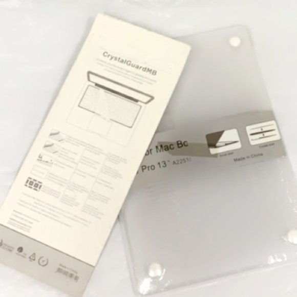 Hard Shell & Keyboard Cover with Keyboard protector NIP - Picture 4 of 4